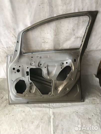 Дверь передняя правая Opel Astra J (2009–2015)