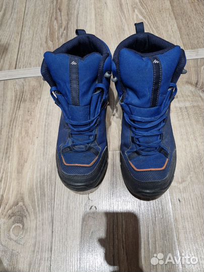 Продам ботинки