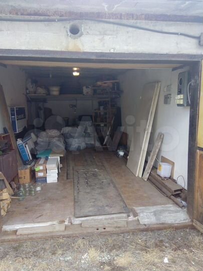 Гараж, > 30 м²