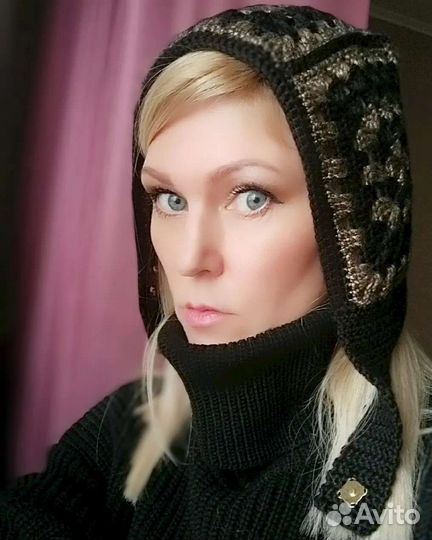 Чепчик вязаный женский