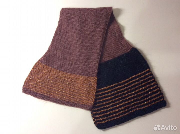 Шерстяной нежный шарфик ручной работы