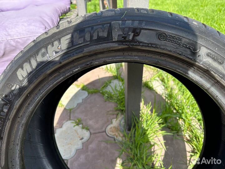 Michelin Pilot Sport 3 235/45 R18