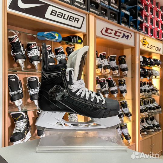 Коньки ccm super tacks 9350 sr