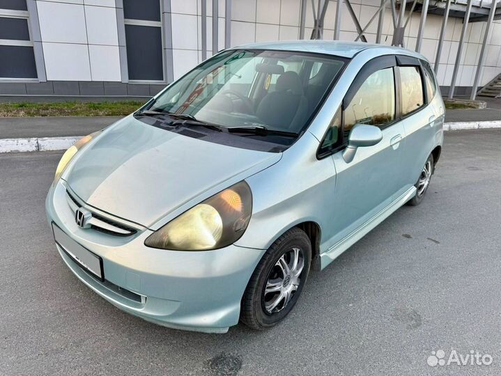 Honda Fit 1.3 CVT, 2001, 270 000 км