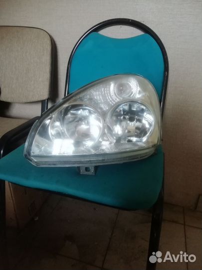 Фара приора