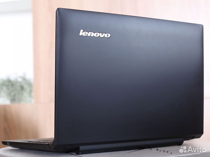 Ноутбук Lenovo