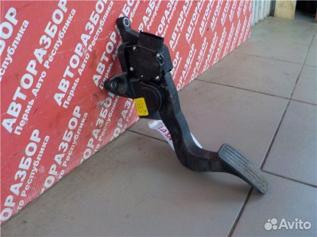 Педаль газа Chevrolet Aveo T250 F14D4 2010