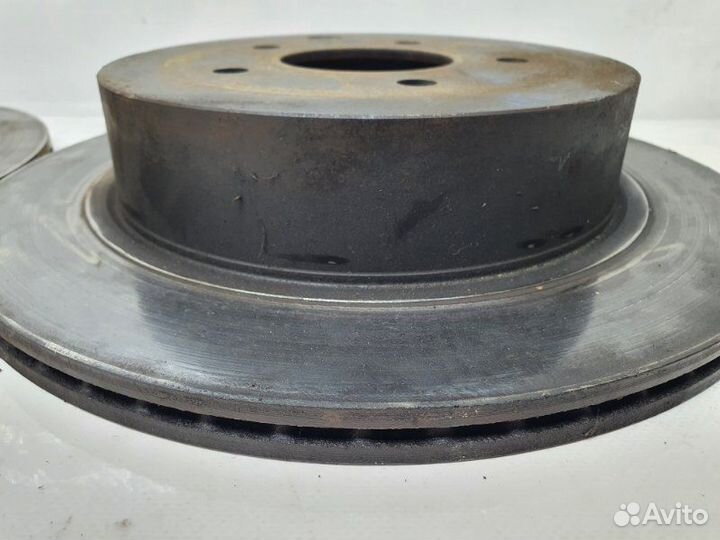 Тормозной диск задний Infiniti M37 Y51 3.7 2013