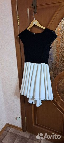 Нарядное женское платье 44 46