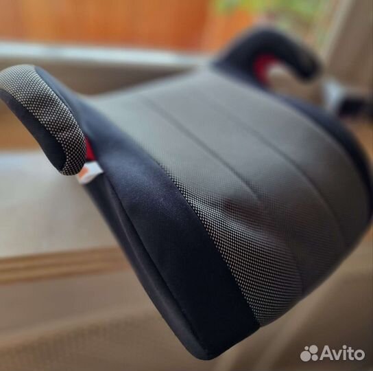 Автокресло бустер от 15 кг до 36