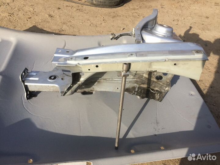 WV passat CC лонжерон левый