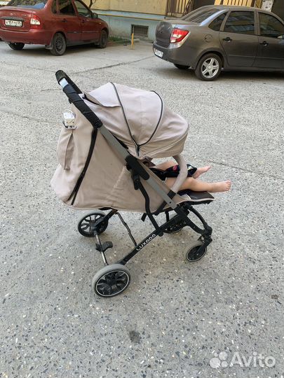 Прогулочная коляска Luxmom