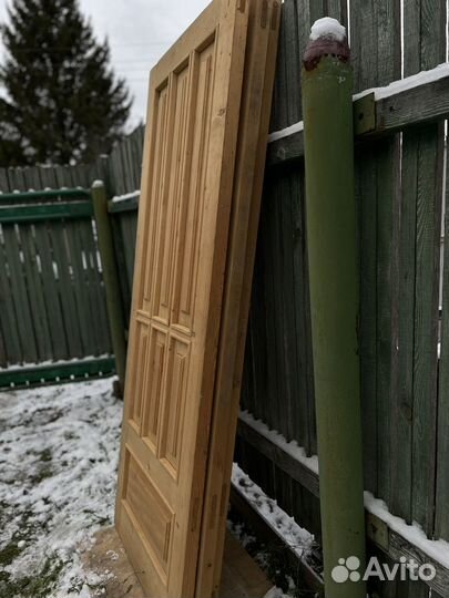 Двери межкомнатные деревянные