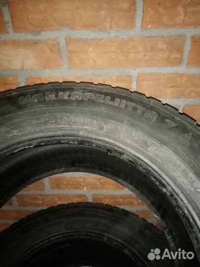 Nokian Tyres Hakkapeliitta 7 215/65 R16