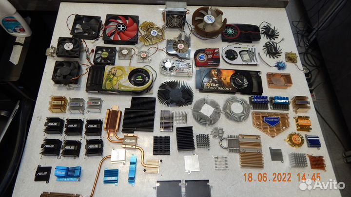 Вентиляторы (кулера) и радиаторы на видеокарты б/у