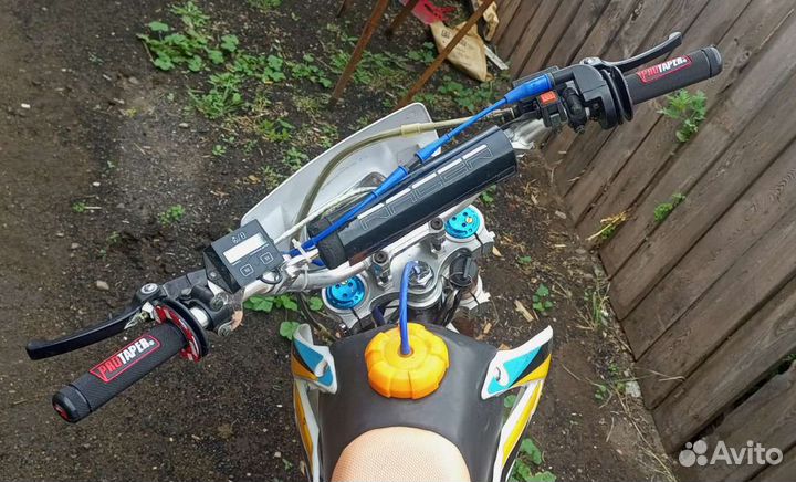 Racer CRF125 +шлем, очки, перчатки