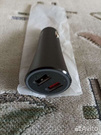 Заурядное устройство для авто, провода