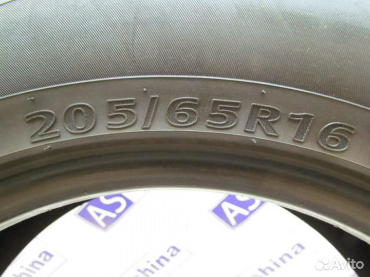 Kumho Solus SA01 KH32 205/65 R16 89H