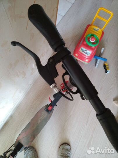 Самокат взрослый 120 кг