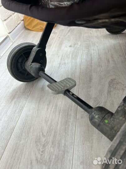 Прогулочная коляска бу