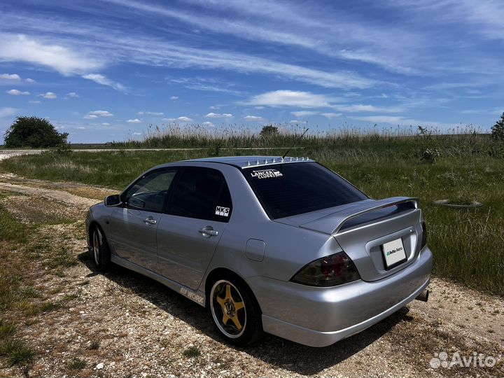 Mitsubishi Lancer 2.0 МТ, 2004, 233 000 км