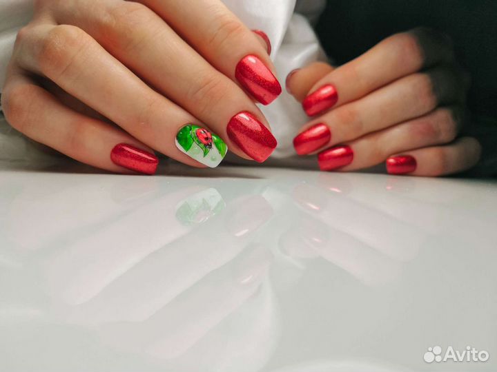 Наращивание ногтей, маникюр,педикюр