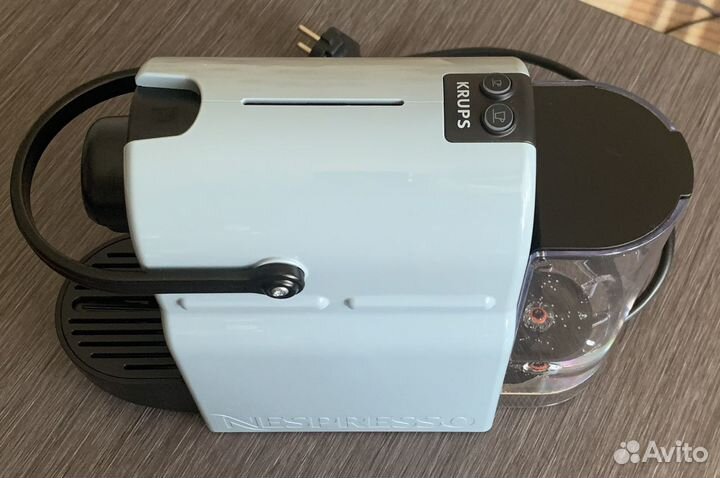 Кофемашина Nespresso + капсулы