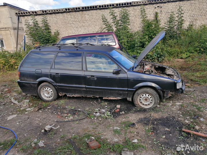 Запчасти Б/у Volkswagen Passat Variant III 1.8 PF