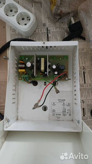 Блок бесперебойного питания Бастион скат-2400М