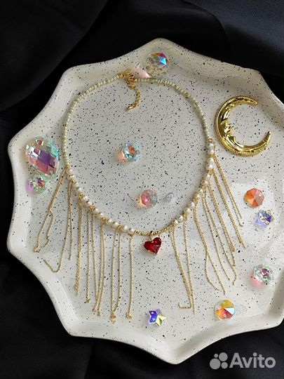 Чокер с сердцем из жемчуга позолоченной фурнитуры