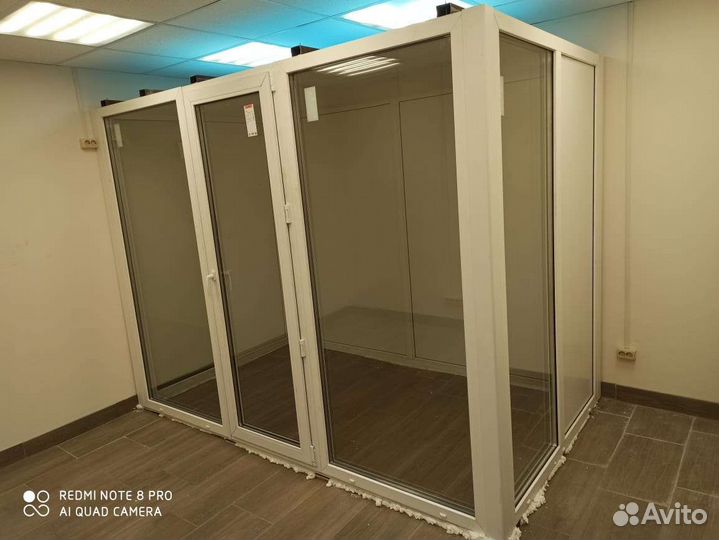 Перегородка пвх и двери входные