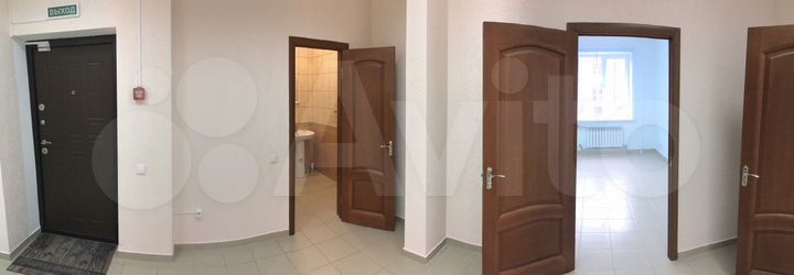 Офис в аренду, 136.7 м²