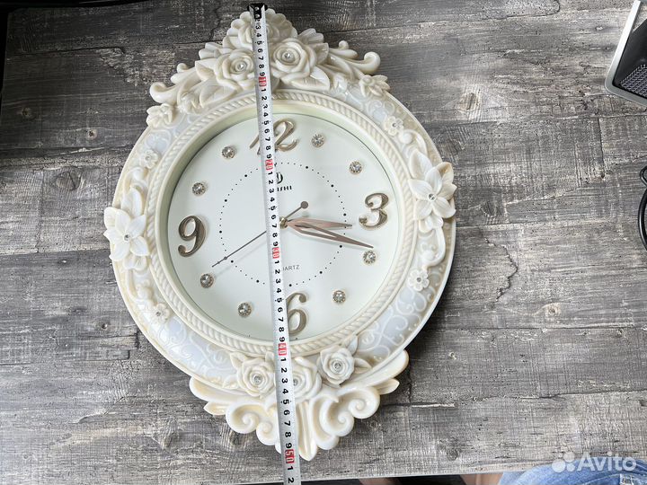 Часы настенные новые