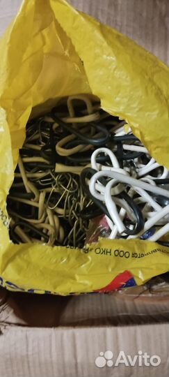 Трубы, крепления, вешалки, цепочки