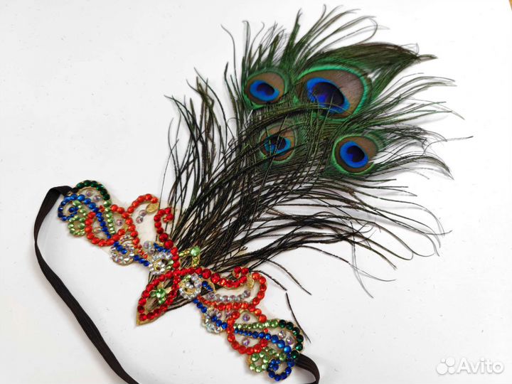 Тиара с перьями