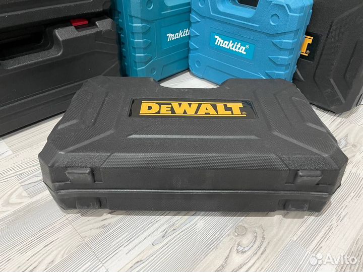 Сетевой перфоратор Dewalt