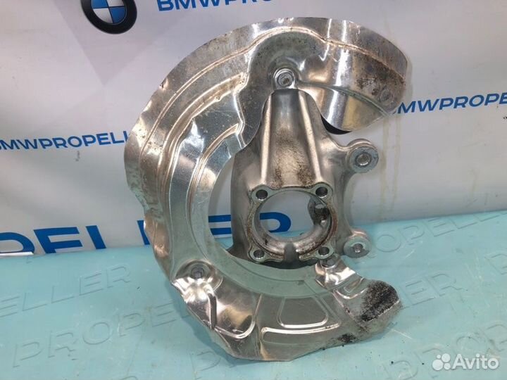 Кулак передний левый Bmw M4 F82 S55 2019