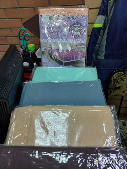 Простынь трикотажная на резинке 200х200х20