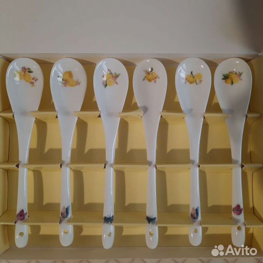 Набор подарочный фарфоровых чайных ложек