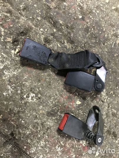 Задний замок ремня BMW X3 Е83