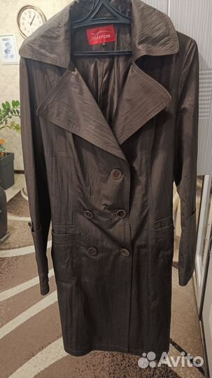 Плащ женский