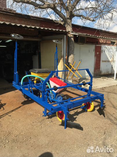 Сеялка универсальная многофункциональная-1