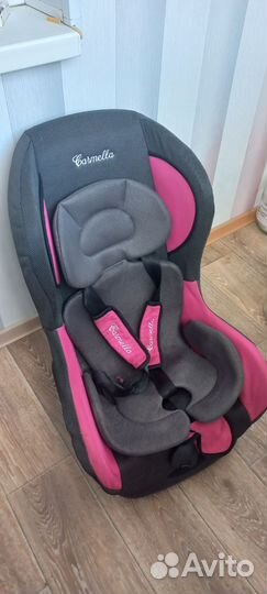 Автомобильное кресло