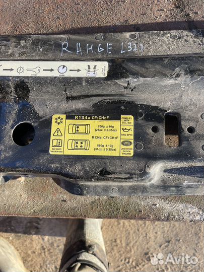 Верхняя панель телевизора range rover l322