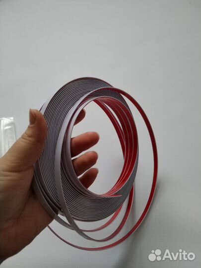 Молдинг самоклеющийся 10 метров