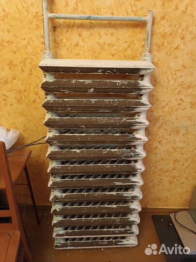 Батарея чугунная