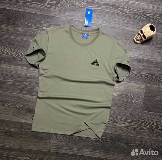 Футболка adidas