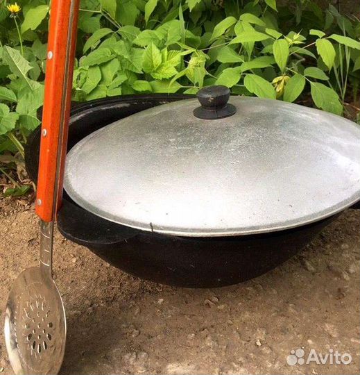 Казан чугунный узбекский 3-100л