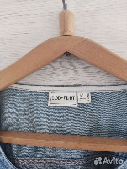 Джинсовая куртка