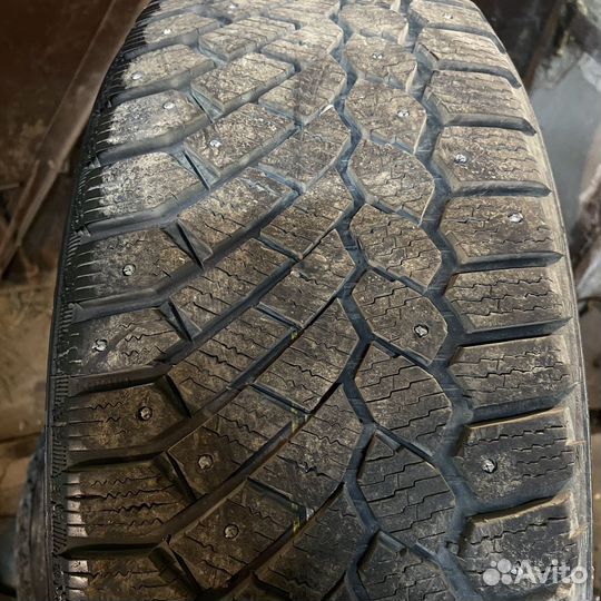 Gislaved Nord Frost 200 205/50 R17 93T